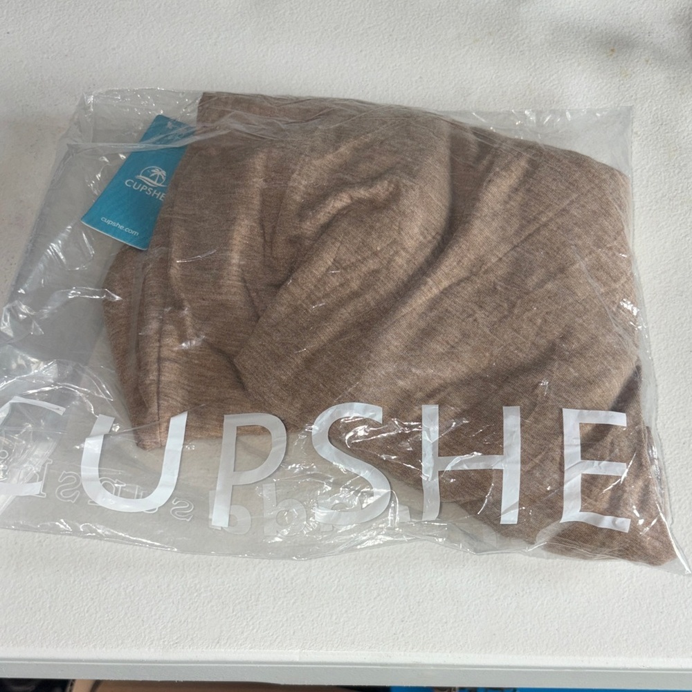 Cupshe Tan Long Sleeve Women's Top - Picture 8 of 8